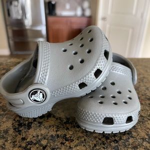 Baby Crocs Size 4
